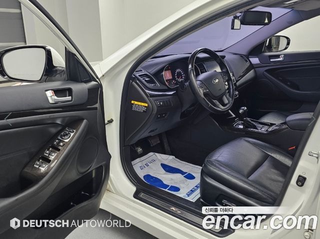 Kia K7 2014 — photo 11