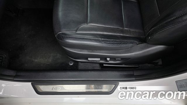 Hyundai i40 2012 — photo 31