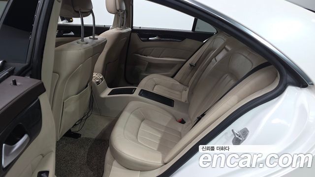 Mercedes-Benz CLS-Class 2017 — photo 12