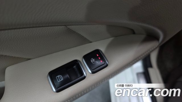 Mercedes-Benz CLS-Class 2017 — photo 19
