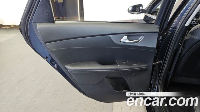 Kia K3 2019 — photo 15