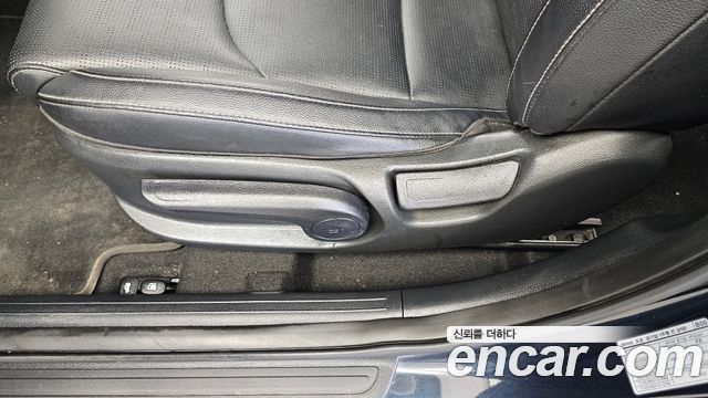Kia K3 2019 — photo 31