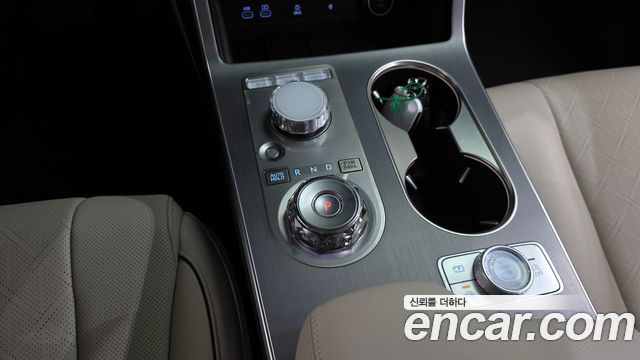 Genesis GV80 2024 — photo 12