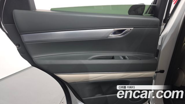 Genesis GV80 2024 — photo 15