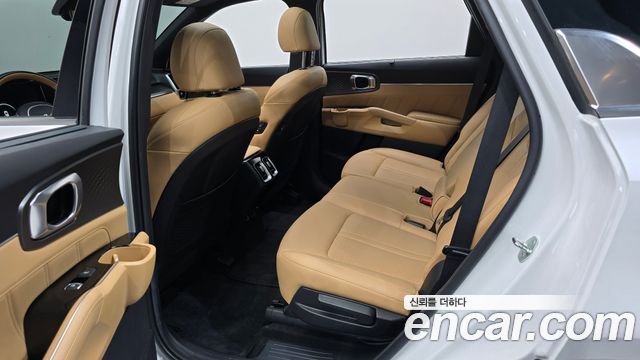Kia Sorento 2023 — photo 18