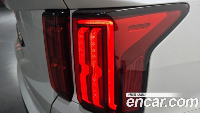 Kia Sorento 2023 — photo 9