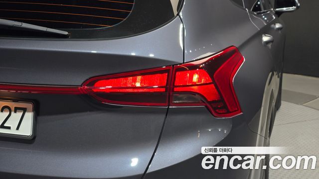 Hyundai Santafe 2023 — photo 9