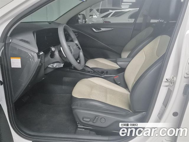 Kia Niro 2023 — photo 9
