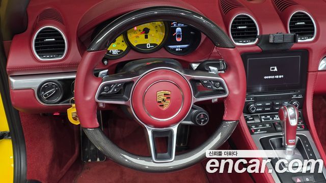 Porsche 718 2021 — photo 21