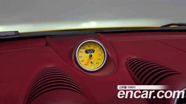 Porsche 718 2021 — photo 25