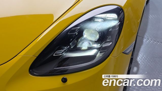 Porsche 718 2021 — photo 8