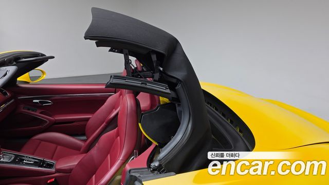 Porsche 718 2021 — photo 30
