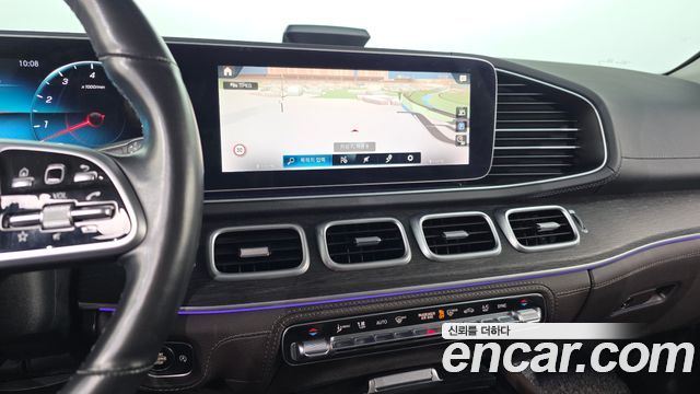 Mercedes-Benz GLE-Class 2022 — photo 12