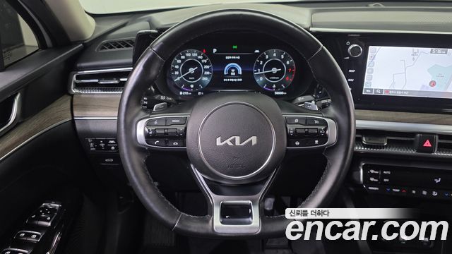 Kia K5 2022 — photo 14