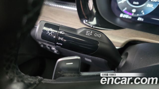 Kia K5 2022 — photo 19