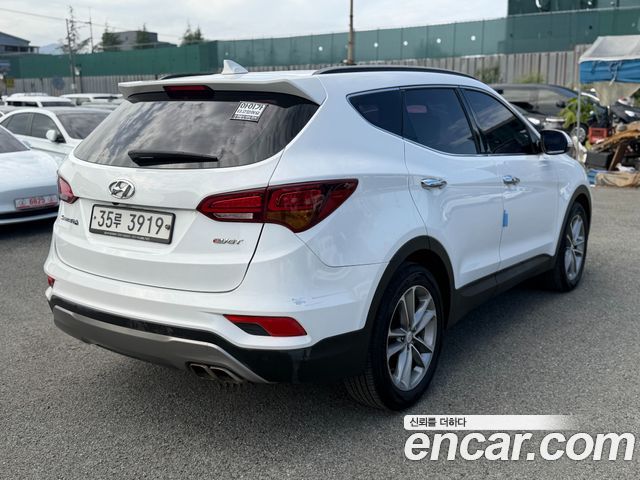 Hyundai Santafe 2017 — photo 2