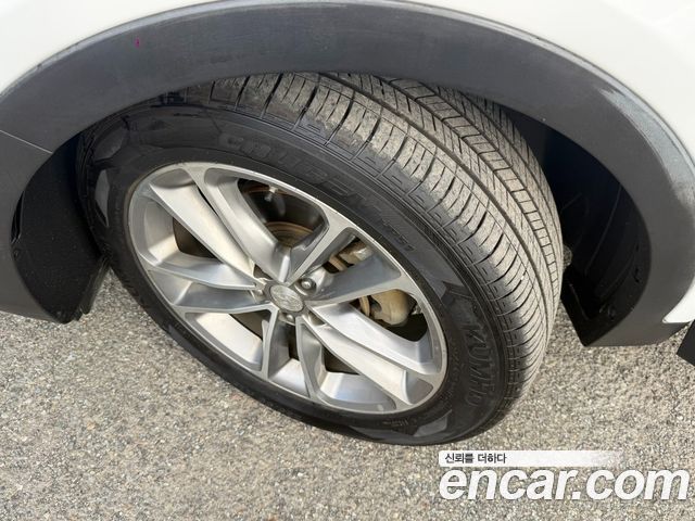 Hyundai Santafe 2017 — photo 19