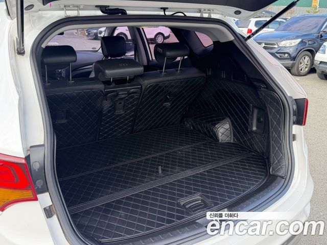 Hyundai Santafe 2017 — photo 20
