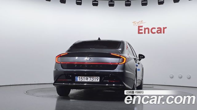 Hyundai Sonata 2023 — photo 4