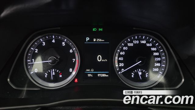 Hyundai Sonata 2023 — photo 11
