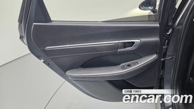 Hyundai Sonata 2023 — photo 15