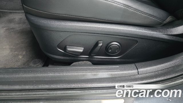 Hyundai Sonata 2023 — photo 30