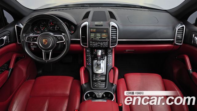 Porsche Cayenne 2016 — photo 7