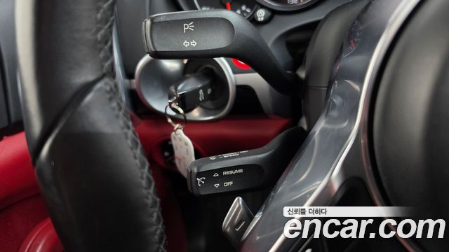 Porsche Cayenne 2016 — photo 14