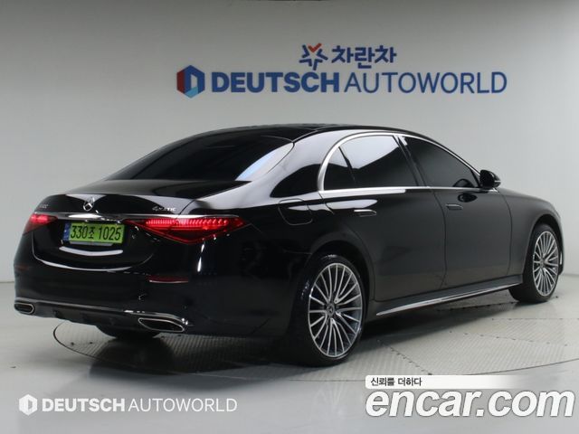 Mercedes-Benz S-Class 2024 — photo 2