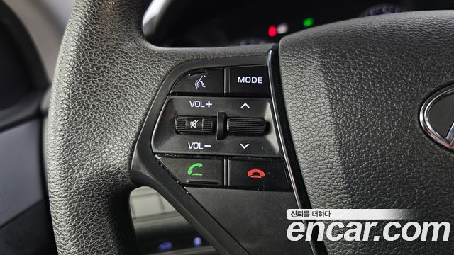 Hyundai Sonata 2016 — photo 18