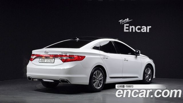 Hyundai Grandeur 2015 — photo 2