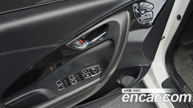 Hyundai Grandeur 2015 — photo 21