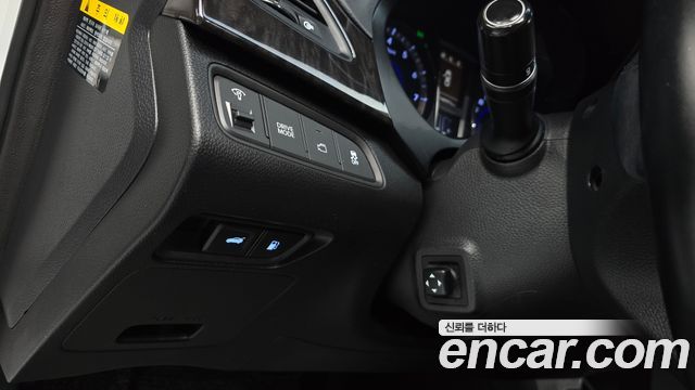Hyundai Grandeur 2015 — photo 24