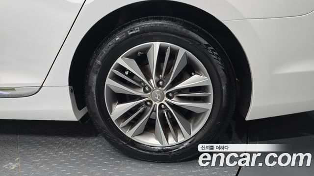 Hyundai Grandeur 2015 — photo 7