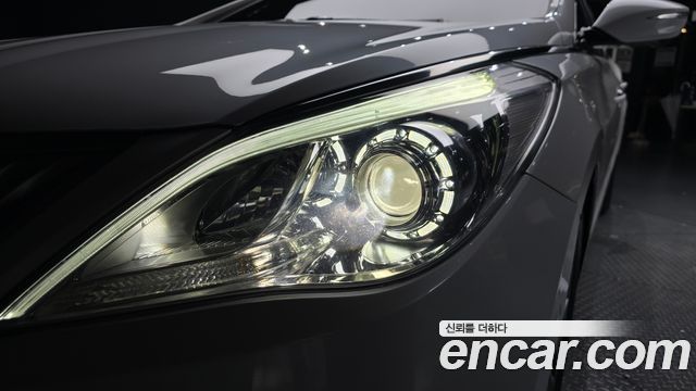 Hyundai Grandeur 2015 — photo 8
