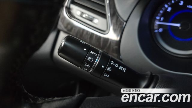 Hyundai Grandeur 2015 — photo 28