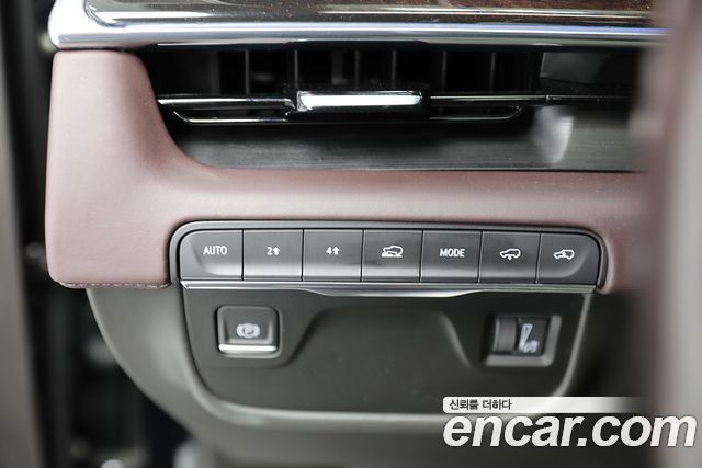 Cadillac Escalade 2023 — photo 15