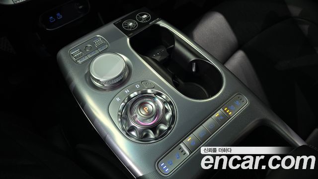 Genesis GV60 2022 — photo 12