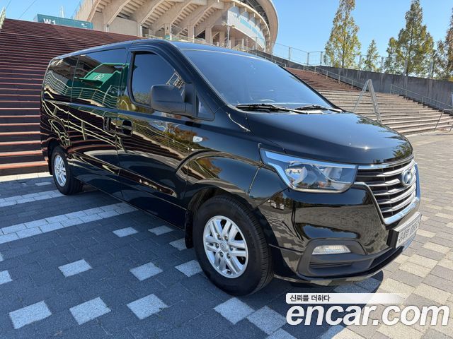 Hyundai Starex 2019 — photo 3