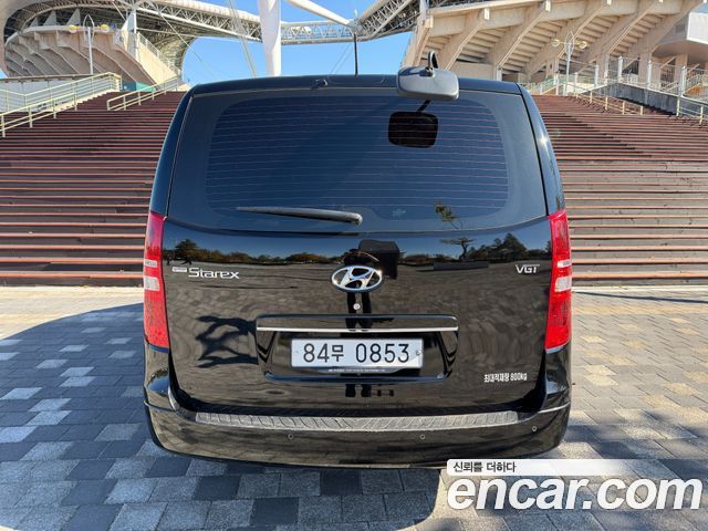 Hyundai Starex 2019 — photo 6