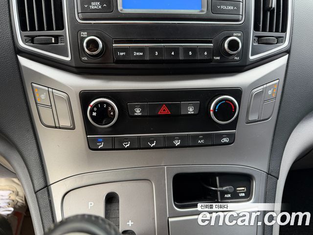 Hyundai Starex 2019 — photo 16