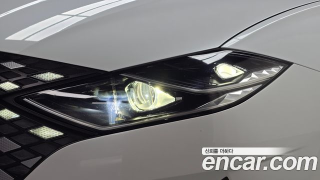 Hyundai Grandeur 2022 — photo 8