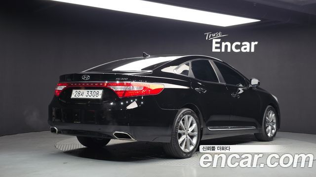Hyundai Grandeur 2015 — photo 2
