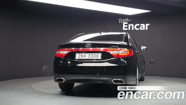 Hyundai Grandeur 2015 — photo 4