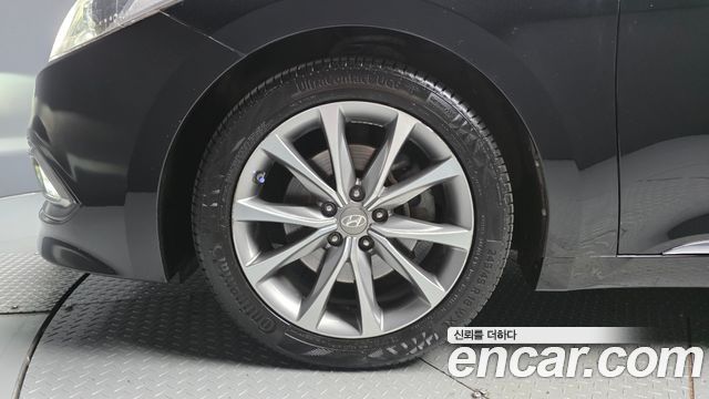 Hyundai Grandeur 2015 — photo 5