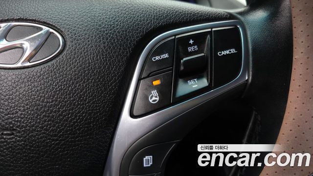 Hyundai Grandeur 2015 — photo 16