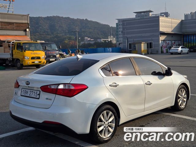 Kia K3 2014 — photo 4