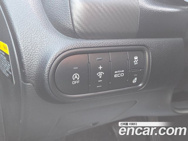 Kia K3 2014 — photo 13