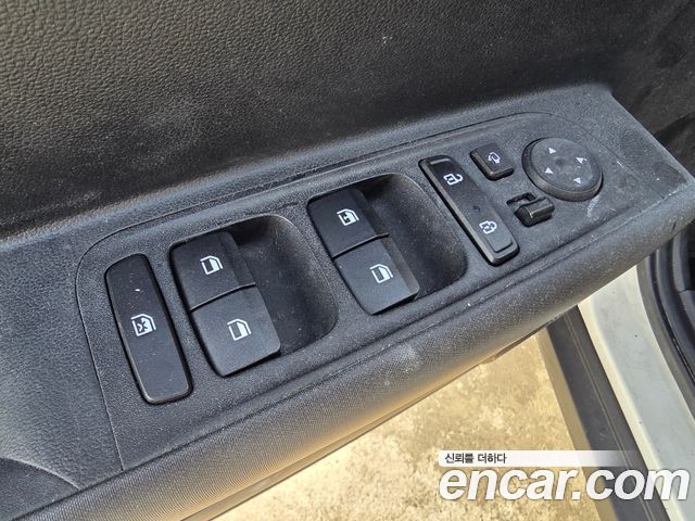 Hyundai Casper 2023 — photo 17
