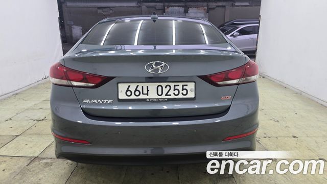 Hyundai AVANTE 2017 — photo 5